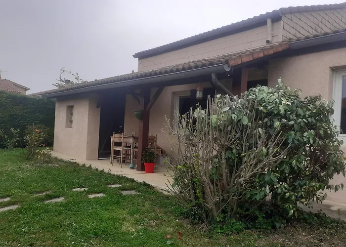 Chez Mamine Bed & Breakfast *